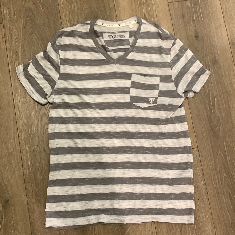 V neck t shirt
